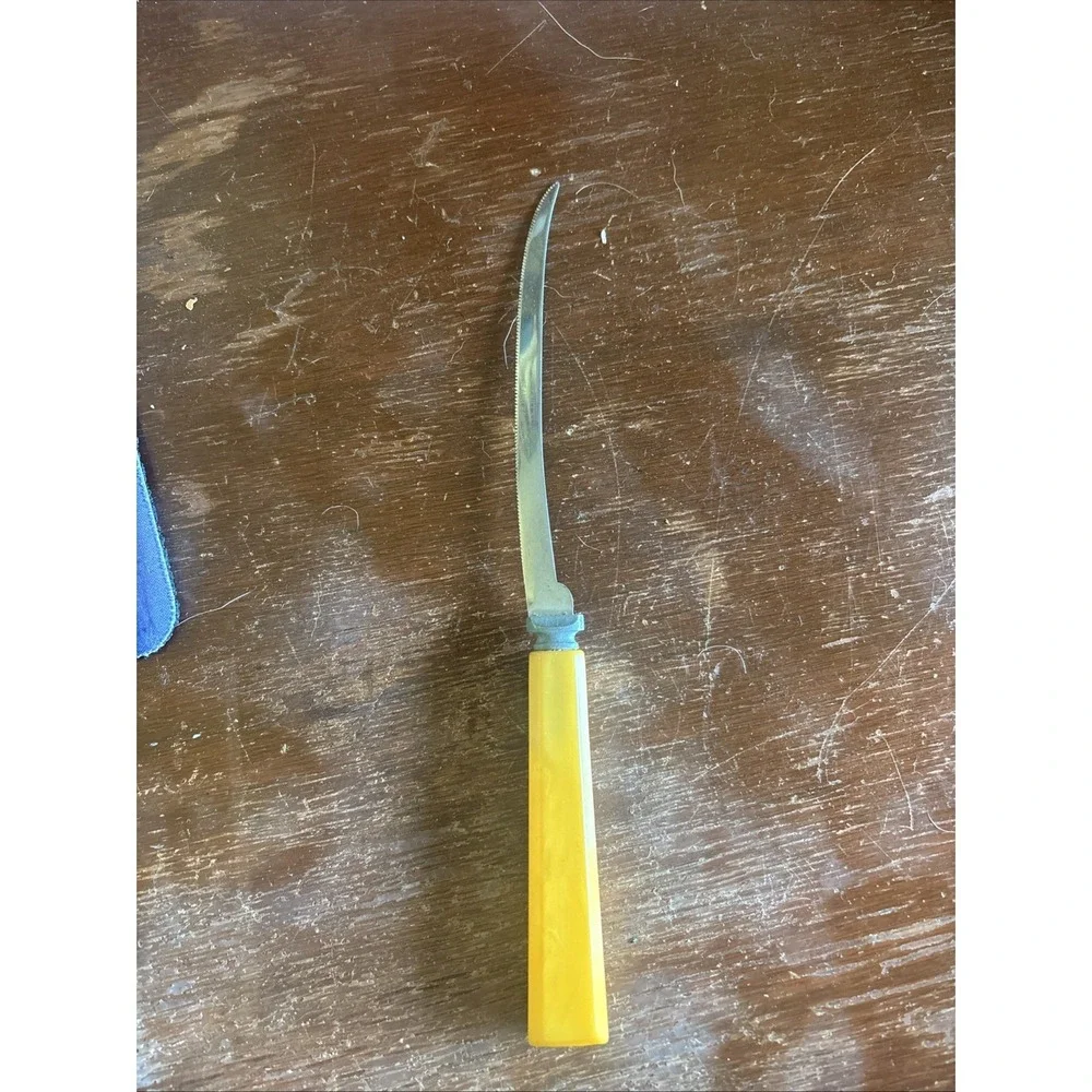 Henry's Stainless Butterscotch Bakelite Handle Tomato/Steak Knife Vintage